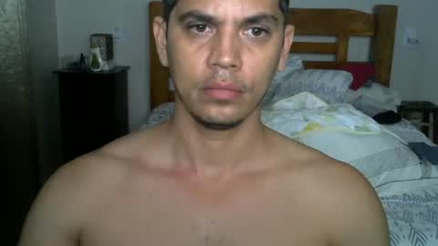 zoro_00 online show from 06/11/26, 12:36