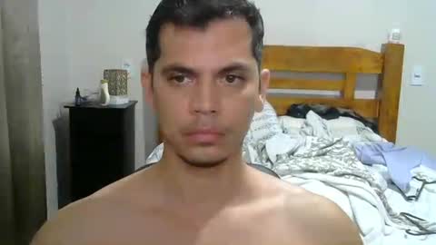 zoro_00 online show from 06/13/26, 02:48