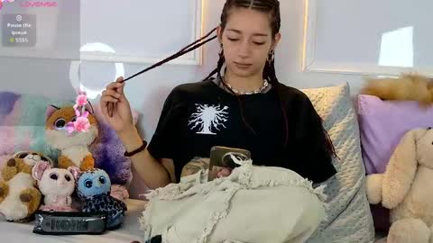 Snapshot of zorravioleta chatting on 05/26/26, 12:56 Violeta online show from 05/26/26, 12:56