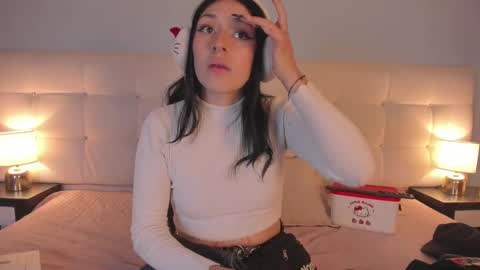 cintya kors online show from 02/06/25, 02:55