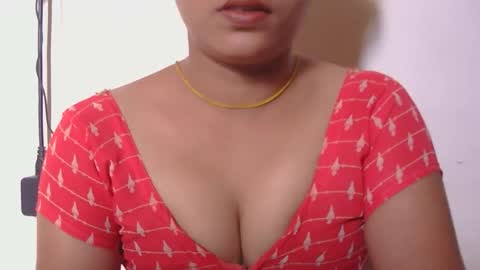 Zoya online show from 04/17/26, 08:06