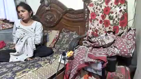 zoyakhan803 online show from 03/03/26, 12:06