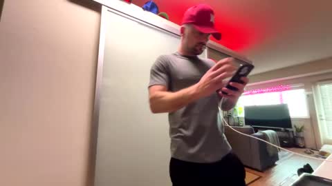 Snapshot of zuko_zen69 chatting on 02/16/25, 05:15 Zuko online show from 02/16/25, 05:15