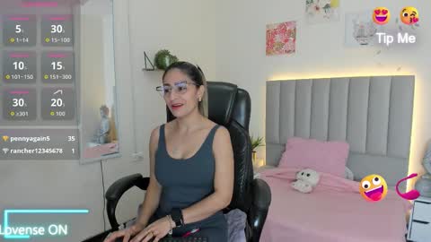 Snapshot of zulay_moon chatting on 02/27/26, 07:14 Zulay online show from 02/27/26, 07:14