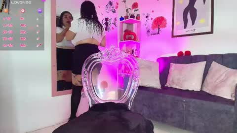 zully_jones online show from 11/22/25, 03:05