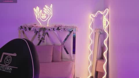 ZURY   online show from 03/28/26, 11:32