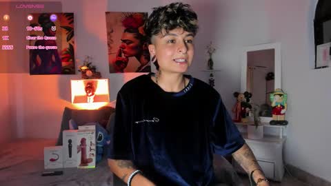 Zury Ramirez online show from 11/24/25, 09:36