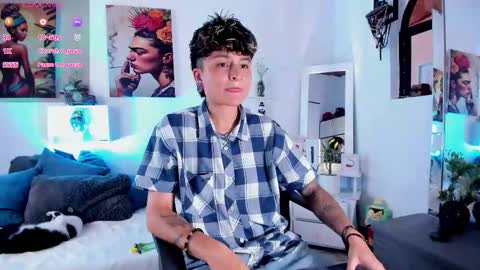 Zury Ramirez online show from 12/14/25, 08:13