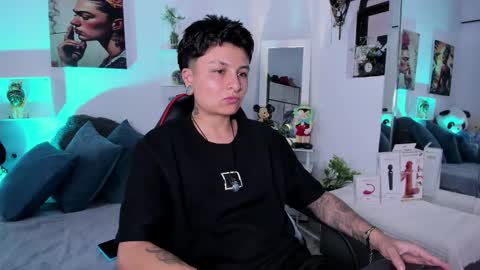 Zury Ramirez online show from 01/16/26, 08:24