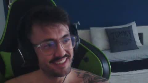 zusta10 online show from 11/18/25, 12:42