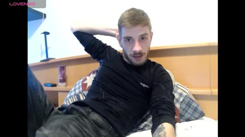 Zuzmoe online show from 01/16/26, 10:36