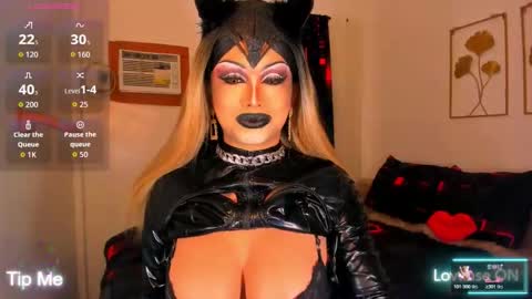 Snapshot of zyradom chatting on 11/23/25, 10:04 zyradom online show from 11/23/25, 10:04