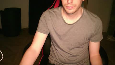 Snapshot of zyriosben chatting on 11/01/25, 12:29 zyriosben online show from 11/01/25, 12:29