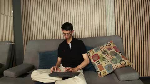 Zyro Nigth online show from 11/13/25, 11:25