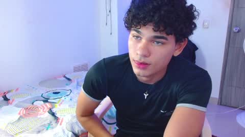 Snapshot of zyrosxk chatting on 02/05/25, 07:18 antonio felipe online show from 02/05/25, 07:18