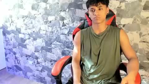 Snapshot of zyzz_1812 chatting on 07/18/26, 08:34 zyzz_1812 online show from 07/18/26, 08:34