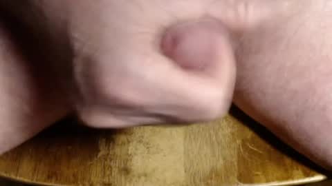 Snapshot of zz52x_ chatting on 04/10/26, 12:43 zz52x_ online show from 04/10/26, 12:43