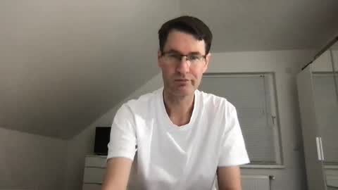 zzz123_cam online show from 11/28/25, 04:09