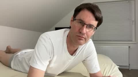 zzz123_cam online show from 04/13/26, 03:17