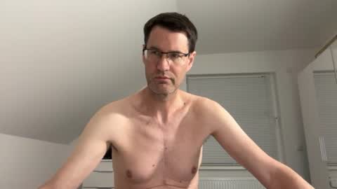 zzz123_cam online show from 06/13/26, 02:59