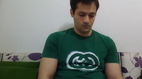 zzzzzzz41 online show from 04/01/26, 03:53