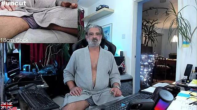 OnlineBossUK online show from 09/26/25, 07:18