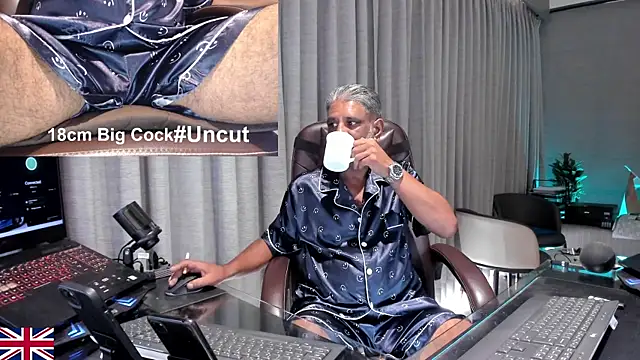 OnlineBossUK online show from 07/15/26, 05:12