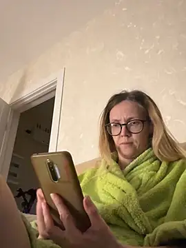 angelmommu online show from 02/22/25, 05:57