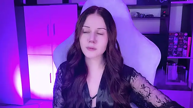 Snapshot of jasminevine chatting on 02/20/25, 07:52 jasminevine online show from 02/20/25, 07:52