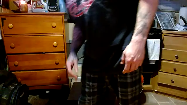 Snapshot of DADDY_KANE8--- chatting on 01/18/25, 11:00 DADDY KANE8--- online show from 01/18/25, 11:00