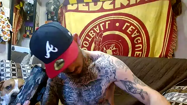 Snapshot of DADDY_KANE8--- chatting on 01/28/25, 04:08 DADDY KANE8--- online show from 01/28/25, 04:08