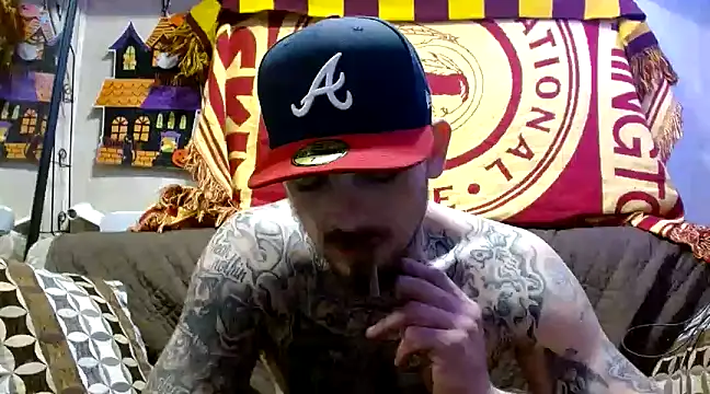 Snapshot of DADDY_KANE8--- chatting on 01/31/25, 10:52 DADDY KANE8--- online show from 01/31/25, 10:52