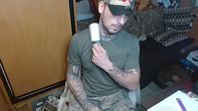 Snapshot of DADDY_KANE8--- chatting on 03/09/25, 09:24 DADDY KANE8--- online show from 03/09/25, 09:24