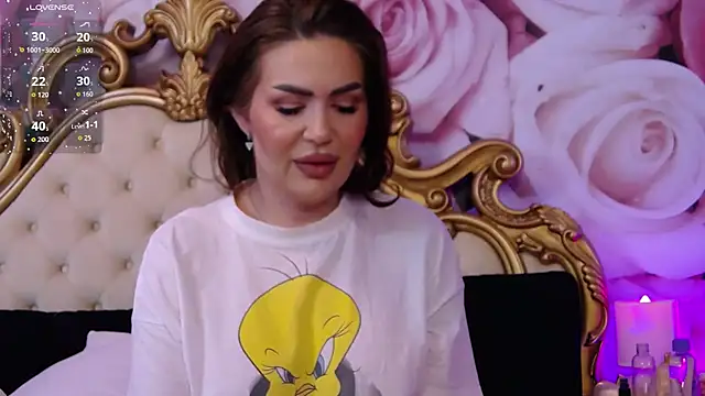 HessaHessy online show from 10/25/25, 03:40