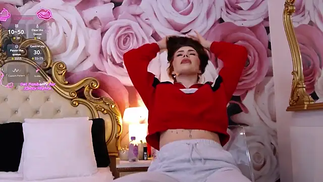 HessaHessy online show from 12/18/25, 05:19