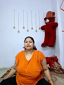 MOM-SUN-COUPLE online show from 02/07/25, 10:19