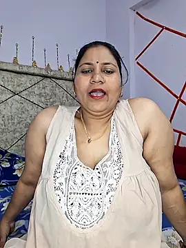 MOM-SUN-COUPLE online show from 02/21/25, 09:34