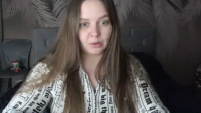 uliastar online show from 01/11/25, 12:18