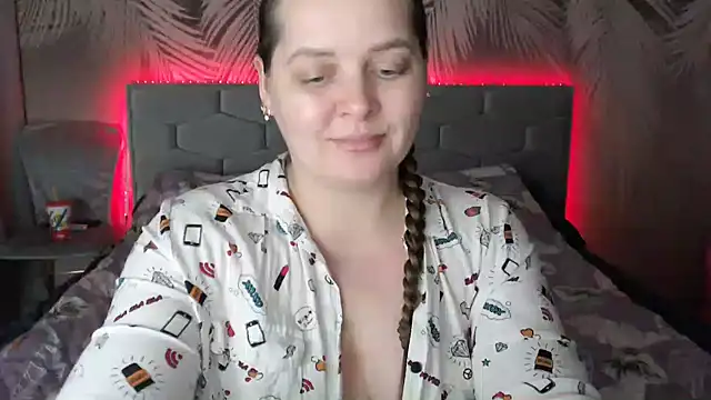 uliastar online show from 01/13/25, 03:15