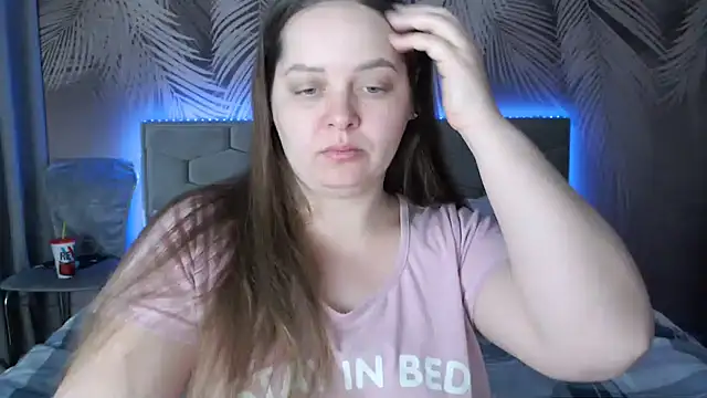 uliastar online show from 02/26/25, 05:09