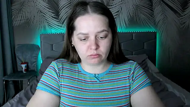 uliastar online show from 03/22/25, 08:18