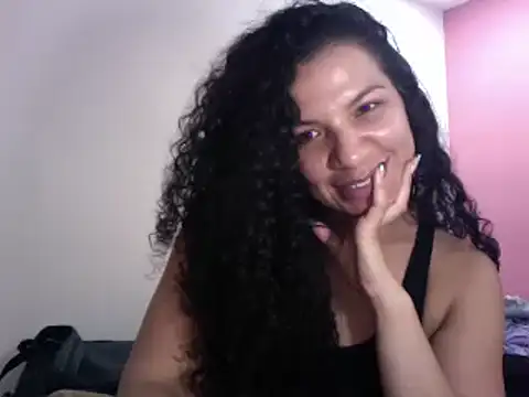 gatubelahot online show from 02/09/25, 04:04