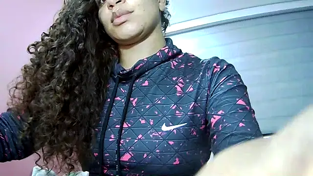 gatubelahot online show from 10/30/25, 01:51