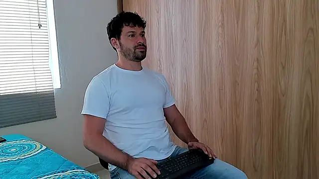 Snapshot of alexman_fuck chatting on 03/26/26, 06:02 alexman fuck online show from 03/26/26, 06:02