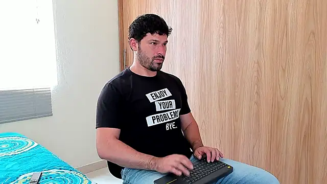 Snapshot of alexman_fuck chatting on 03/28/26, 05:12 alexman fuck online show from 03/28/26, 05:12