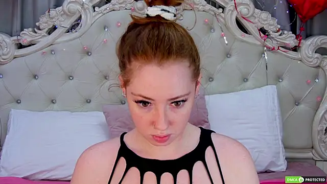 TinaBrook online show from 02/17/25, 05:25