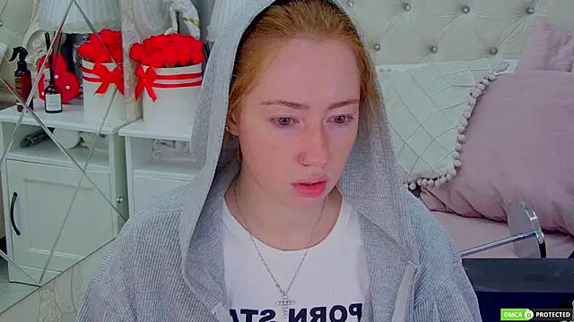 TinaBrook online show from 09/26/25, 03:43