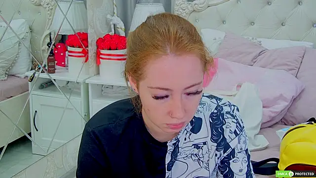 TinaBrook online show from 10/02/25, 03:46