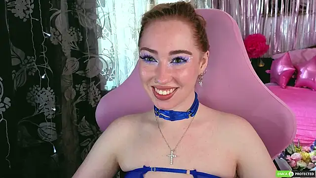 Snapshot of TinaBrook chatting on 06/22/26, 05:48 TinaBrook online show from 06/22/26, 05:48