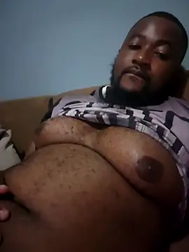 Snapshot of douksm chatting on 02/24/25, 07:19 douksm online show from 02/24/25, 07:19